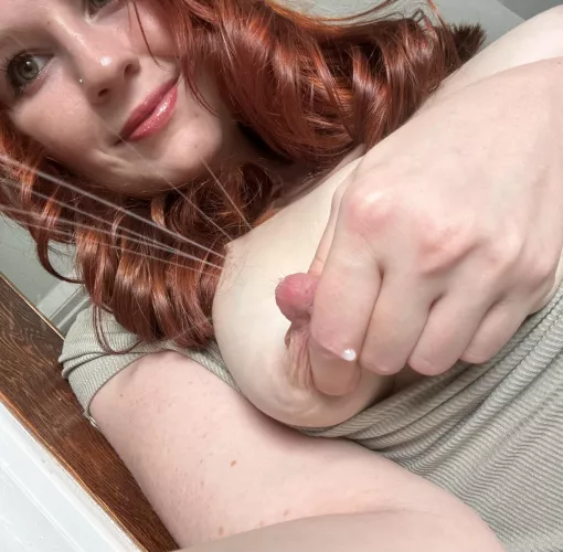 Milky MILF selling packed full Google drives, [pty], [GFE], [rate]s, shipped breastmilk, bras, & customs! Full menu and contact info in comments