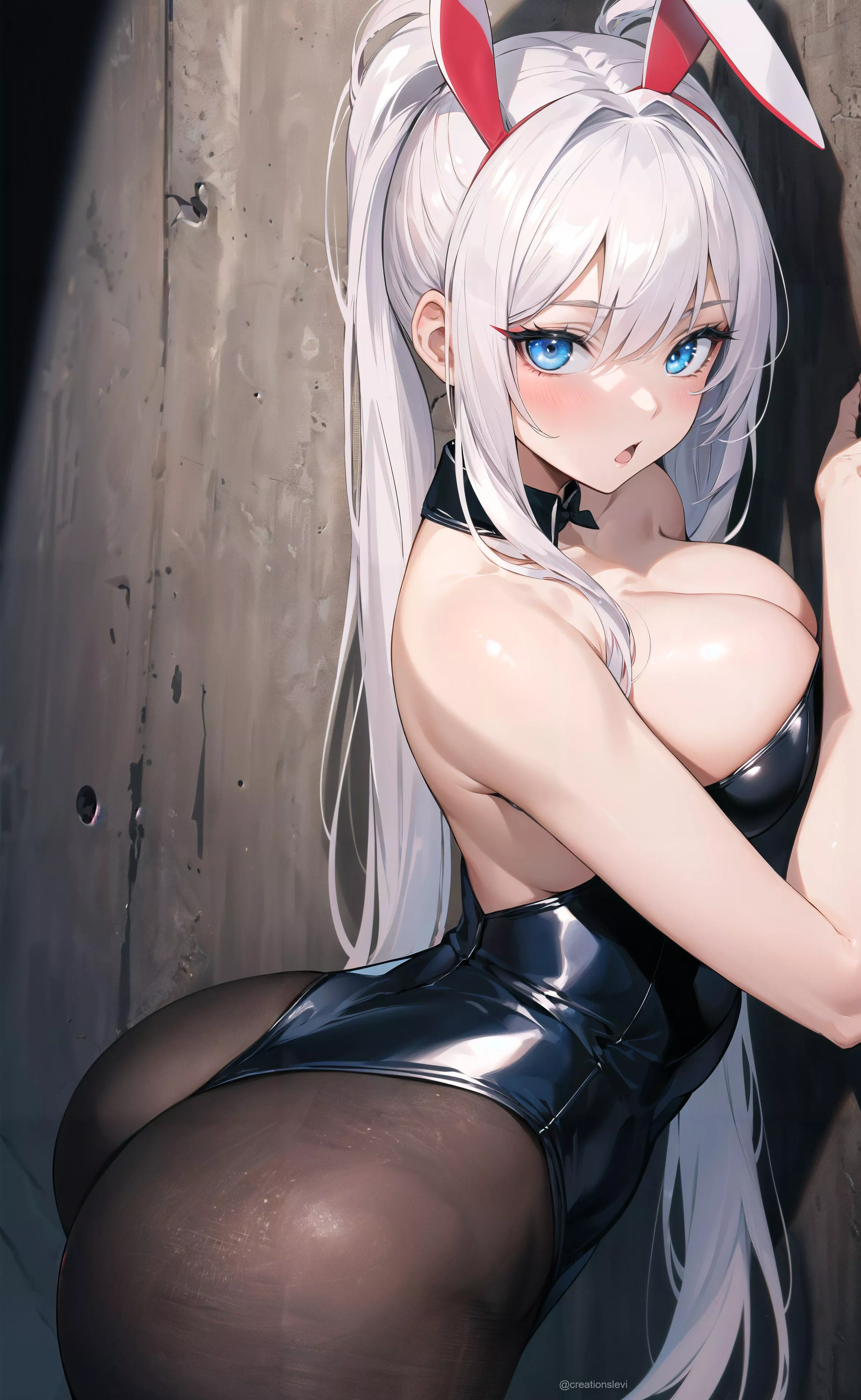 Silver-Haired Bunny Girl 