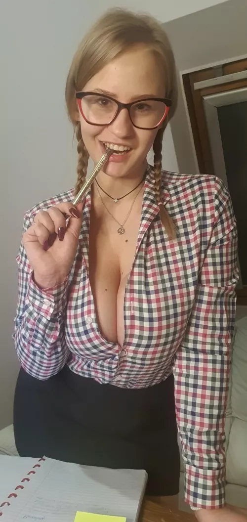 Whether at work, at college or at home - no bra.