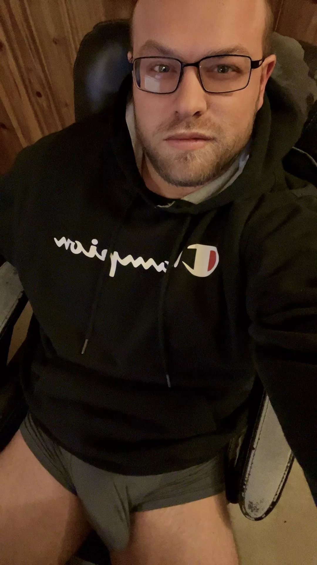 Do you like guys with glasses?