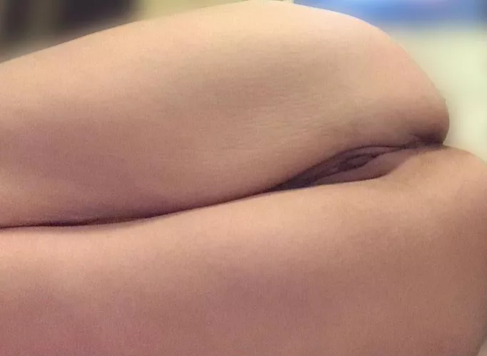 F 43 5ft 3in 120lbs A bit of a different view