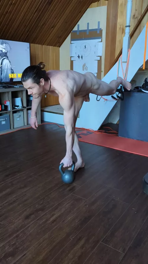 Gotta stay in shape to stay alpha 