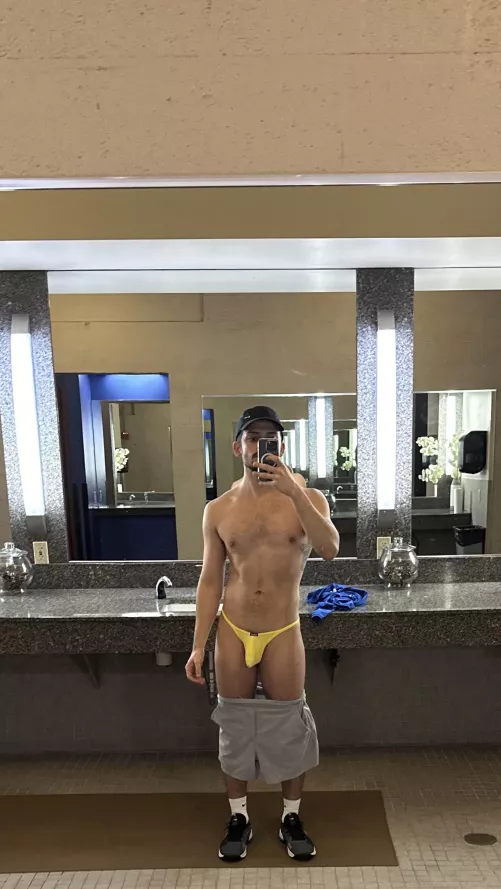 Meet me in the locker room bro I have something I want to show you 