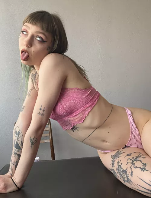 The vibrator does its job well