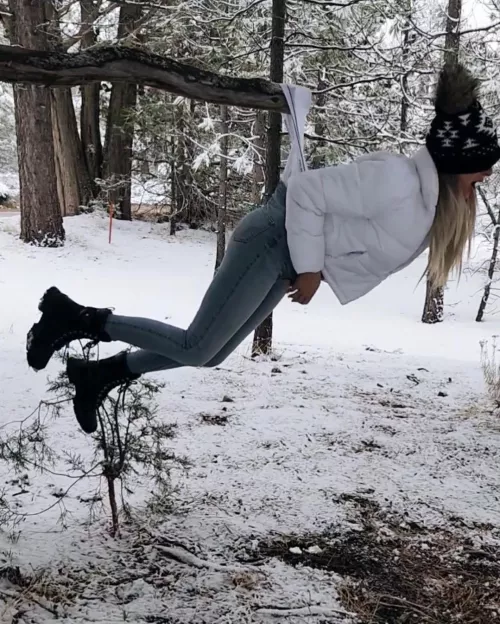 When I'm not responding to your DMs✍️ I'm probably just hanging by my undies somewhere on planted earth!! 🤣🌎 I was left here for so long my nips could cut ice!! ✂️🧊 🥶 come check out the full video! 😈🫦😫