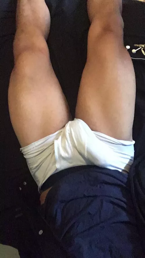 Do me a favor and sit on my lap 