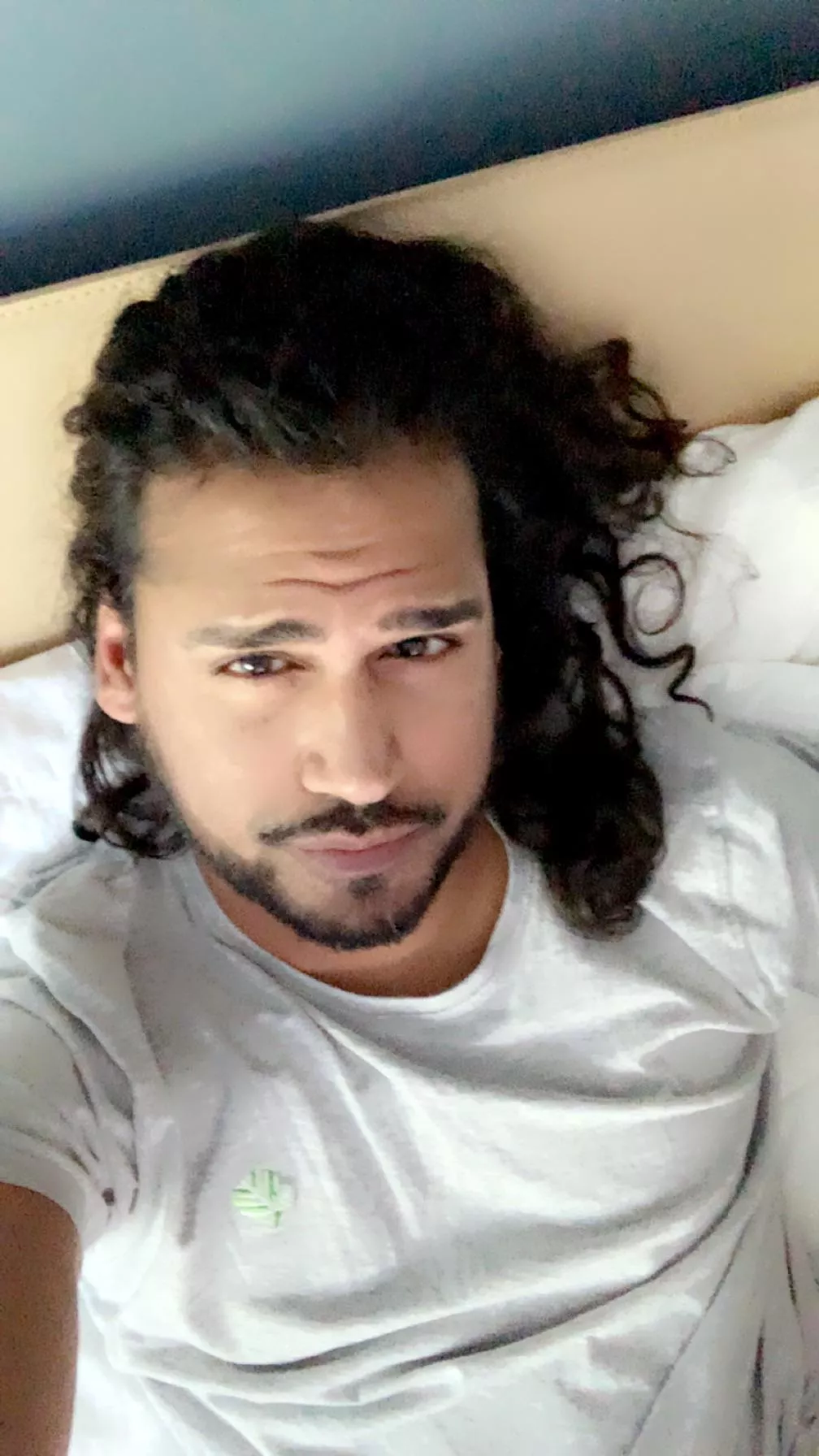 Have a great day, gays 🤗