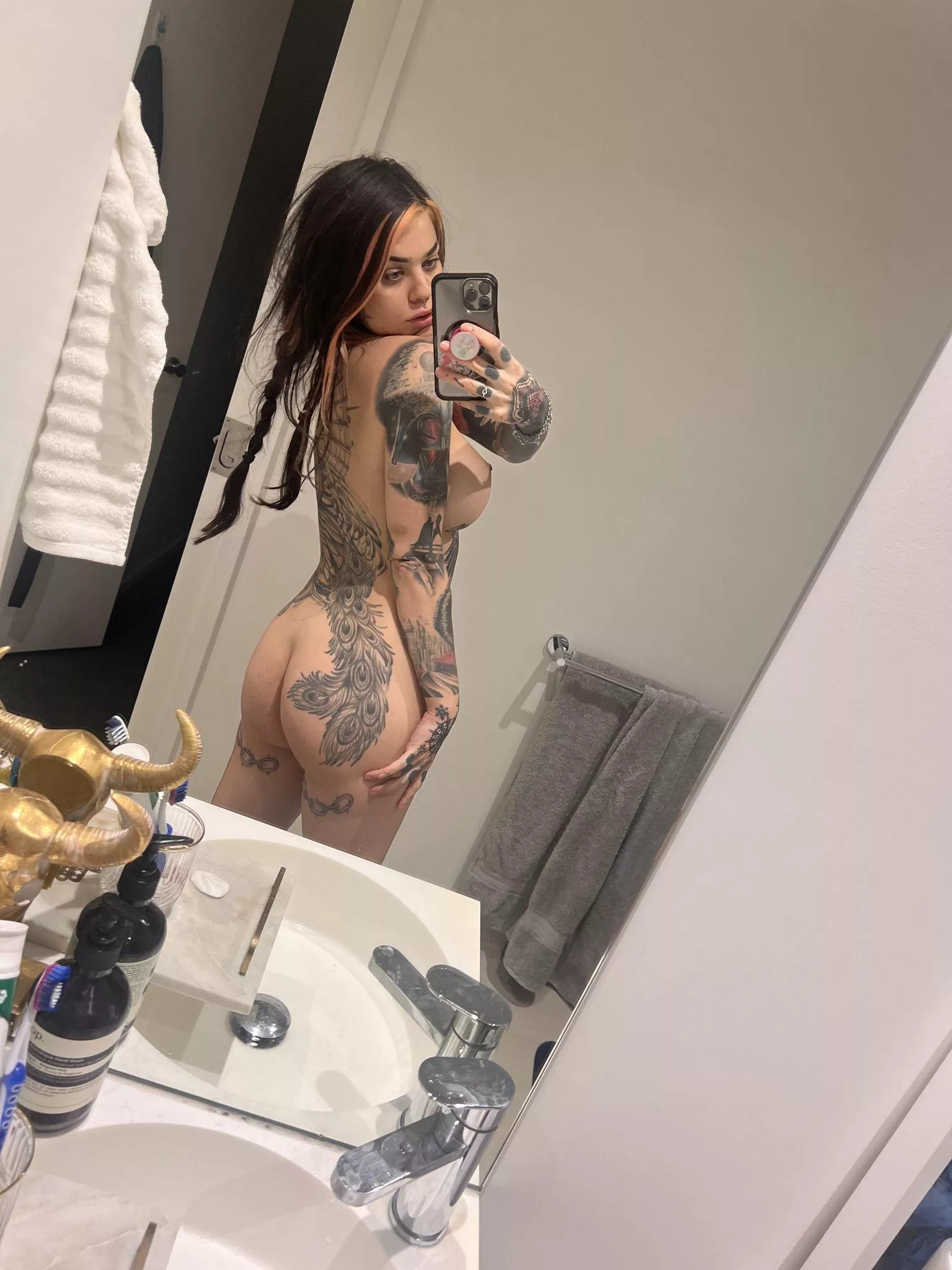 Highly recommend eating peaches before bed