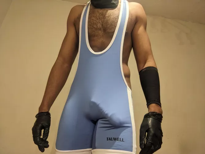 How tf do I hide it? 