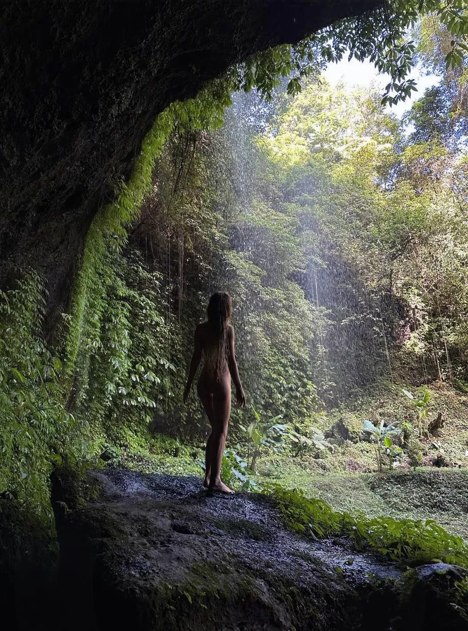 It is enough to make a cat laugh