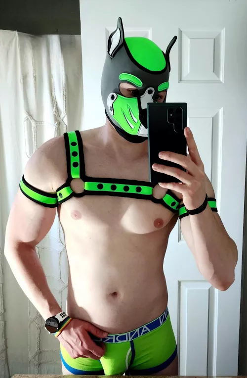 Little bit of a confession: I absolutely LOVE sucking on nipples 😈 ...and I've gotta say, mine are looking especially suckable here 😏