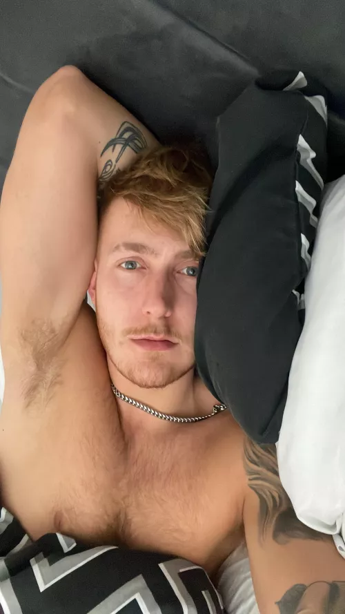 Push your face against it…. 😋