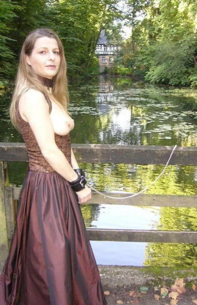 sight seeing with his pet