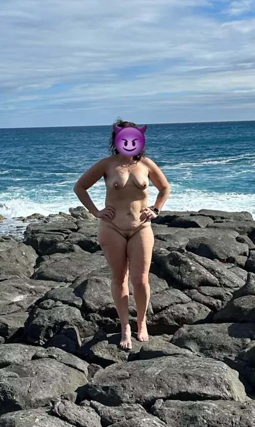 There is something really exhilarating about getting completely naked in public!