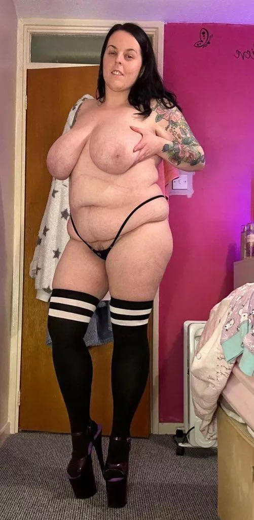 Thick enough for a Thursday? ❤️