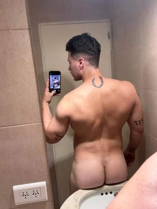 what's your response if bro send you this pic??