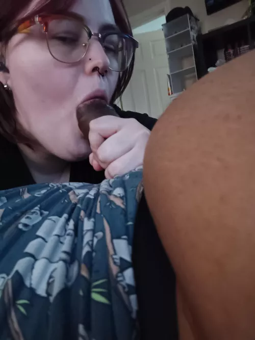 I love sucking dick 🖤