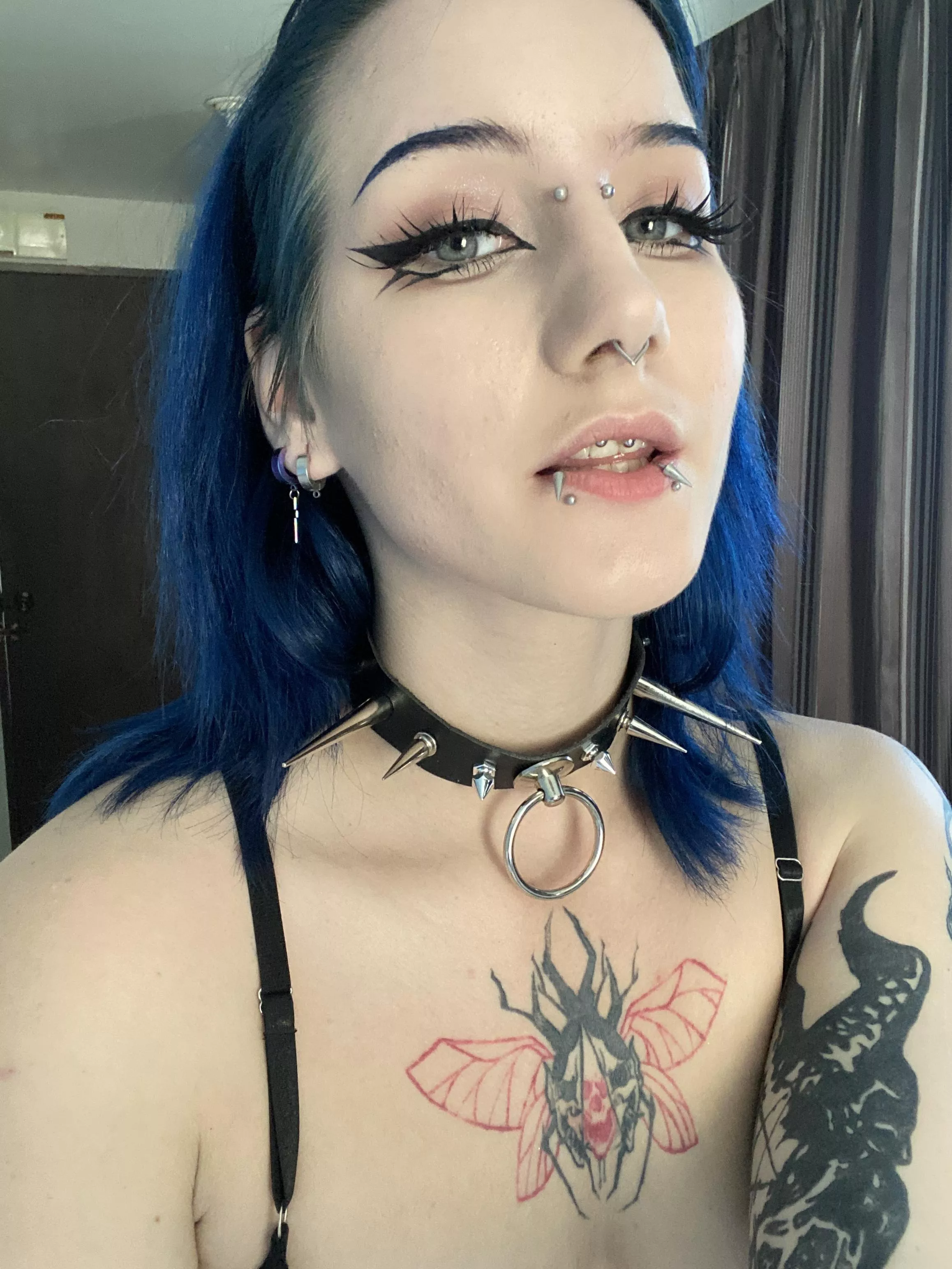 Look into my eyes... they tell me what I want