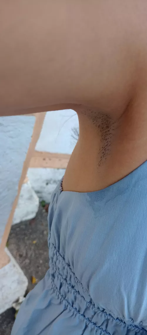 Love her stubble with ni deodorant 