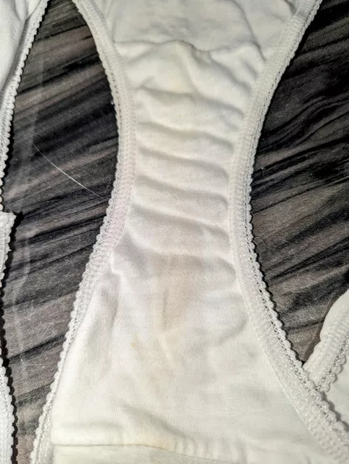 They smell like honey 