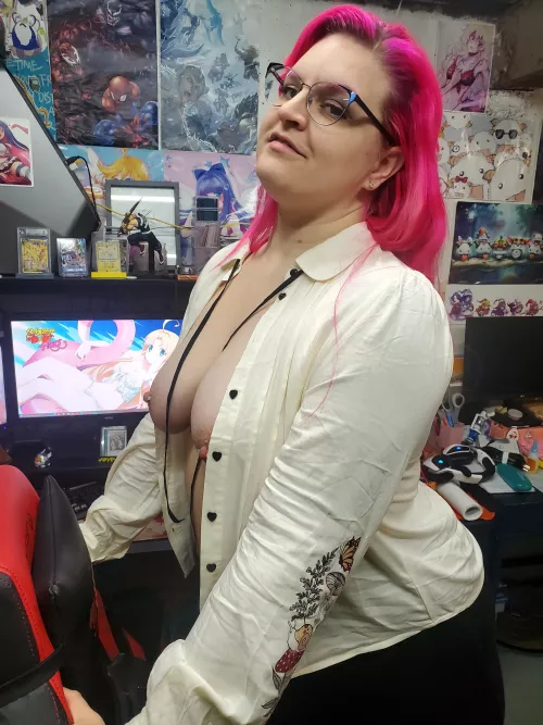 Would you believe me if i told you I was watching hentai before this picture?