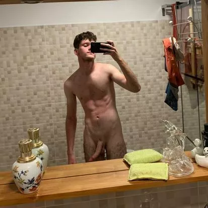 Yeah i look twink but im top