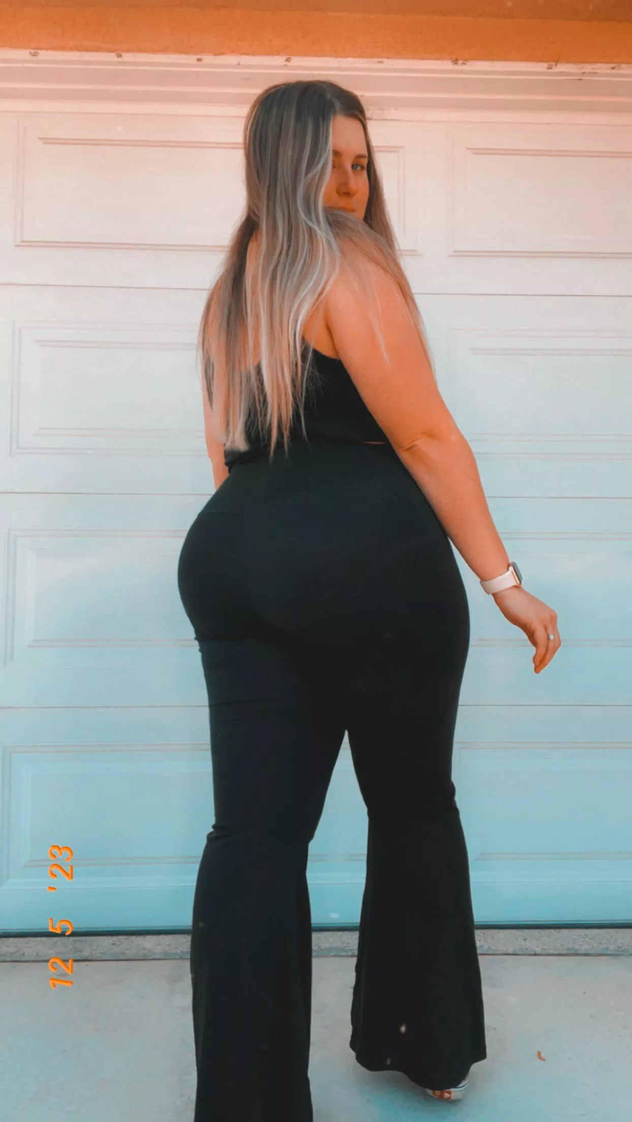 Caught ya looking 👀😋