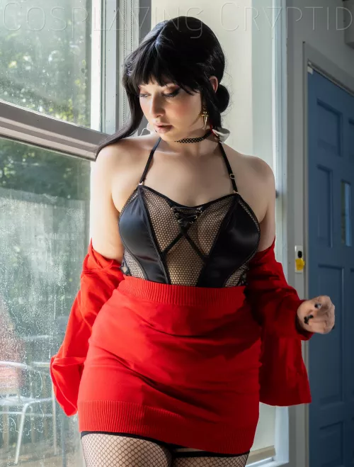 Do you like girls in cosplay? (Yor Forger by Cosplaying Cryptid)