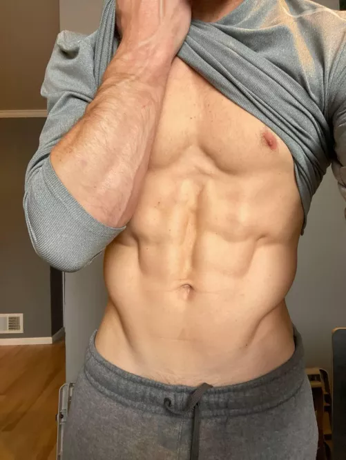 Happy Forearm Friday Friends 😏