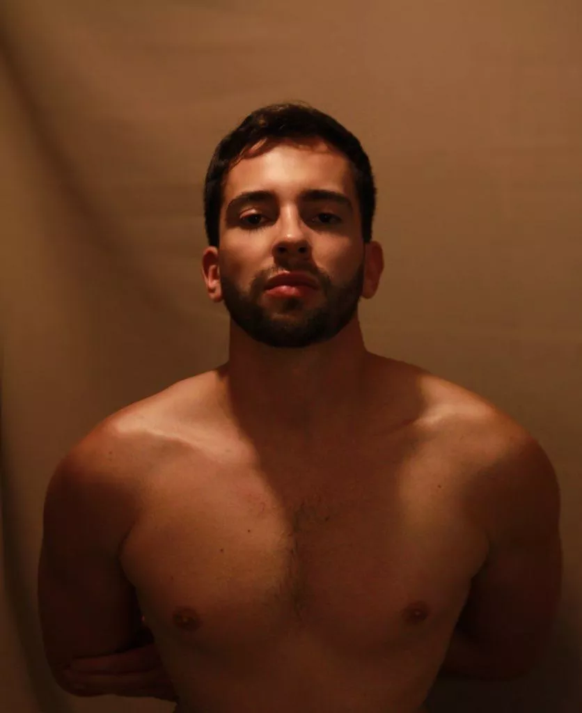 Hi🫶🏻 Im andrei, 25 from Mexico looking for some friends or my next husband 