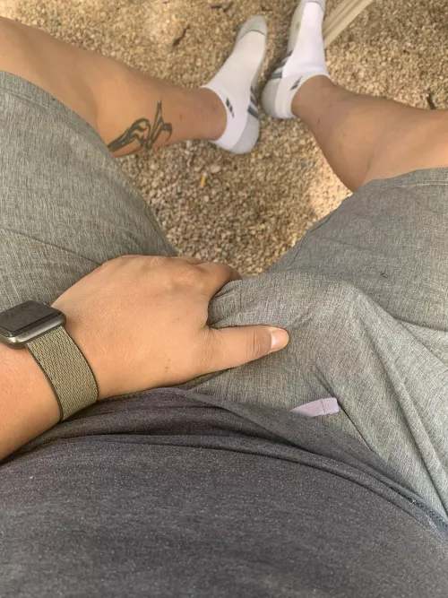 No dress socks today. 