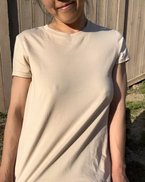 This dress has pockets