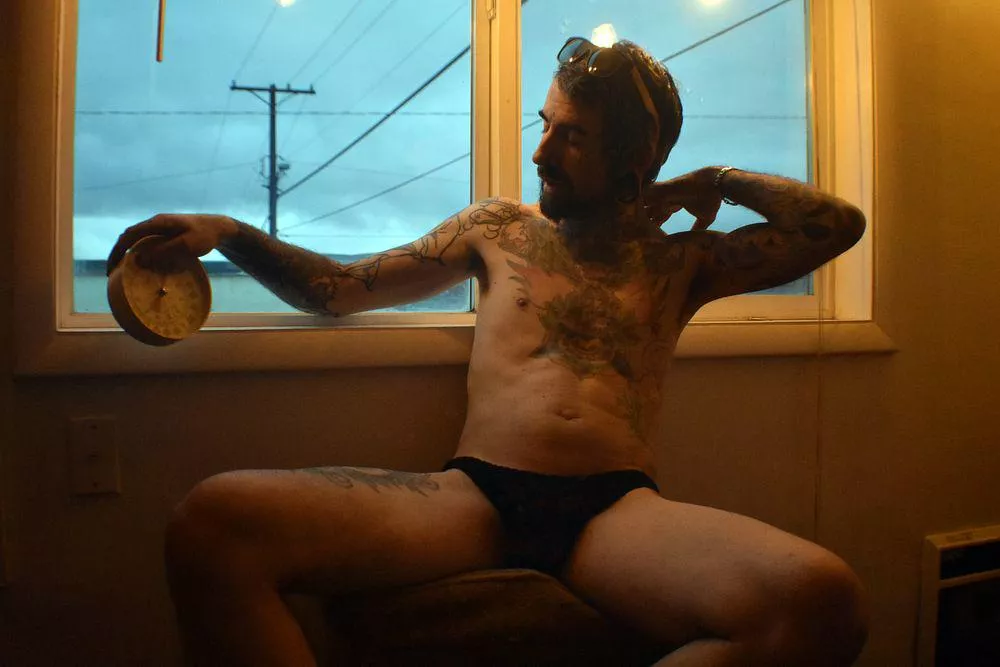 Tom waits impression...