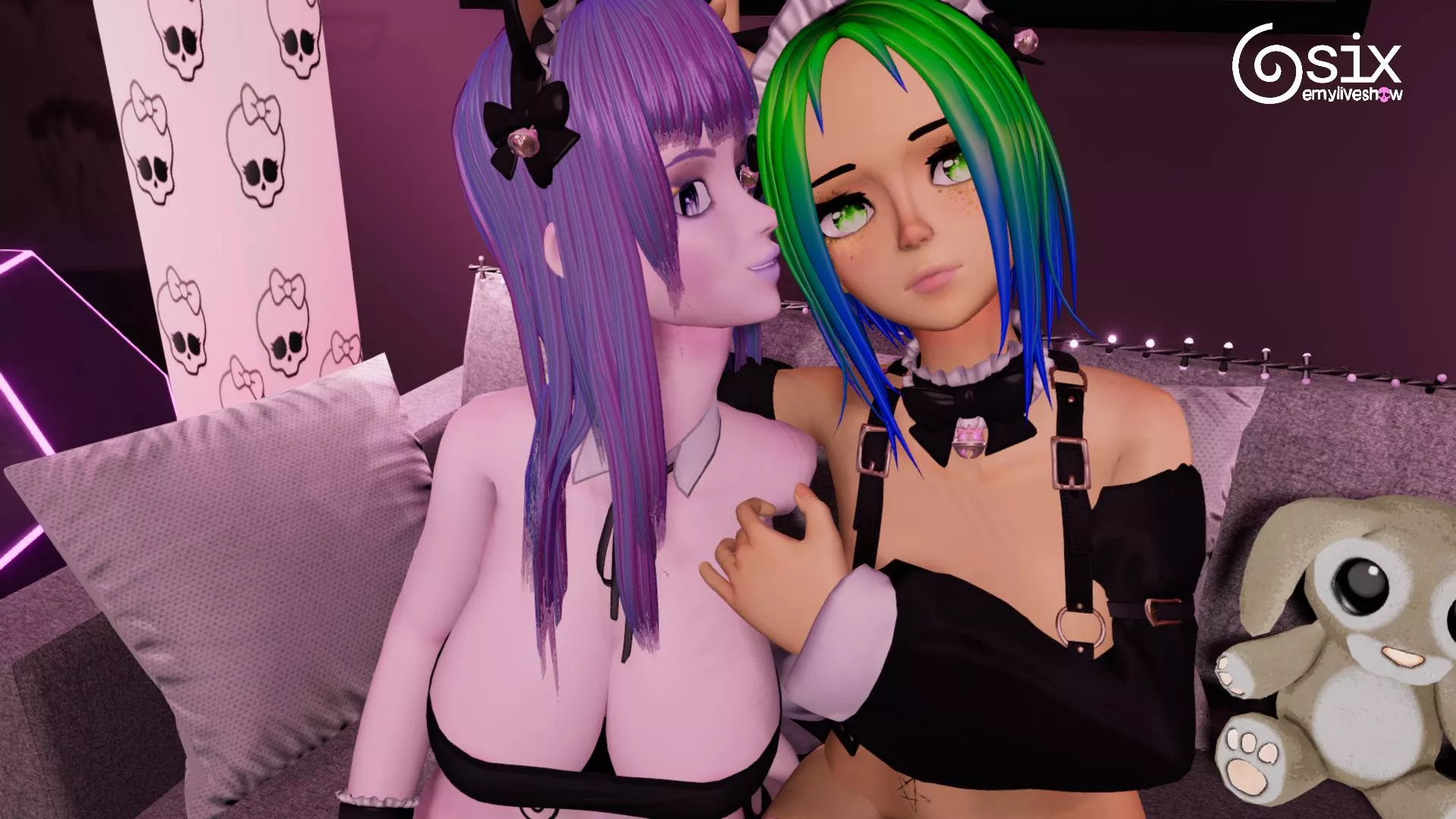 Who wants kisses from kitties http://chaturbate.com/emyliveshow