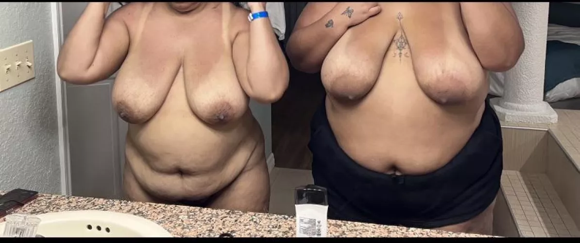 Do you like mom and daughter fun 