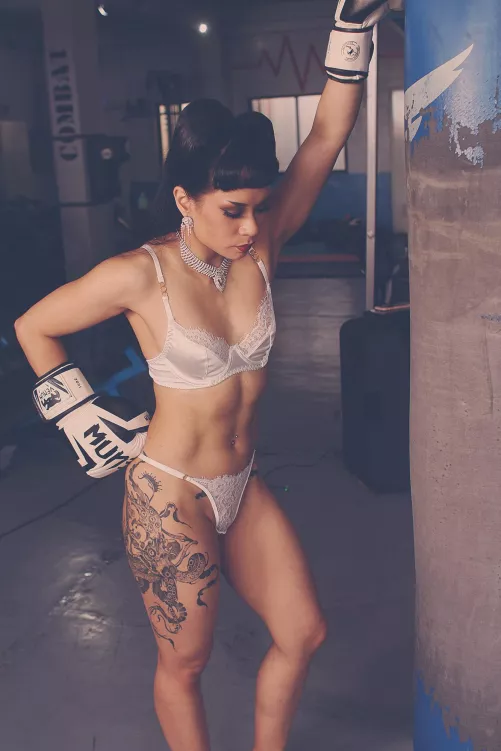 Don't you love a (F)it girl who works out in heels and lingerie?