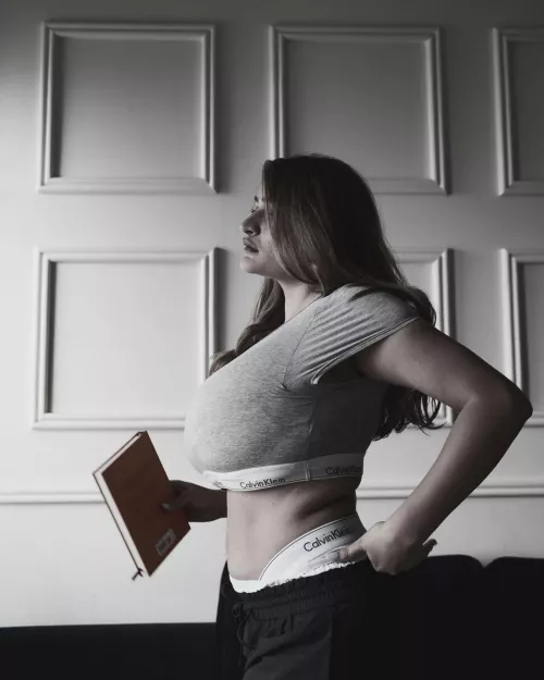 Even bigger than her face !!