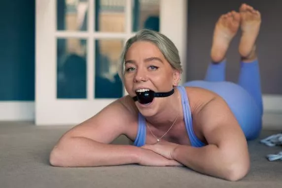 Good girls want to be handled