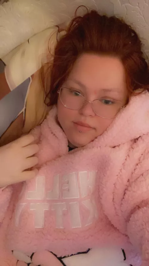 I just woke up from my Sleep and im still tired 🥱.