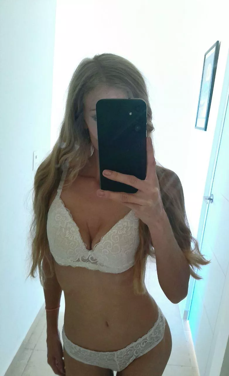 I want you to notice my button!