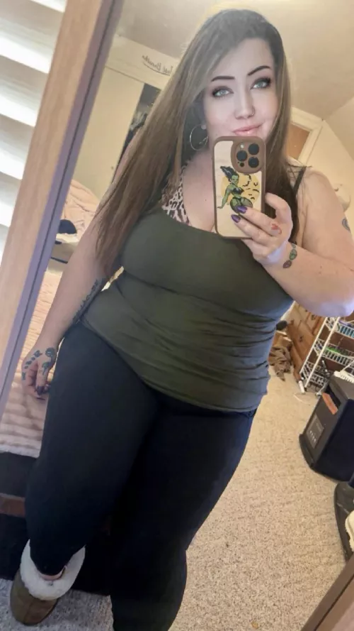 just a Saturday selfie 💚