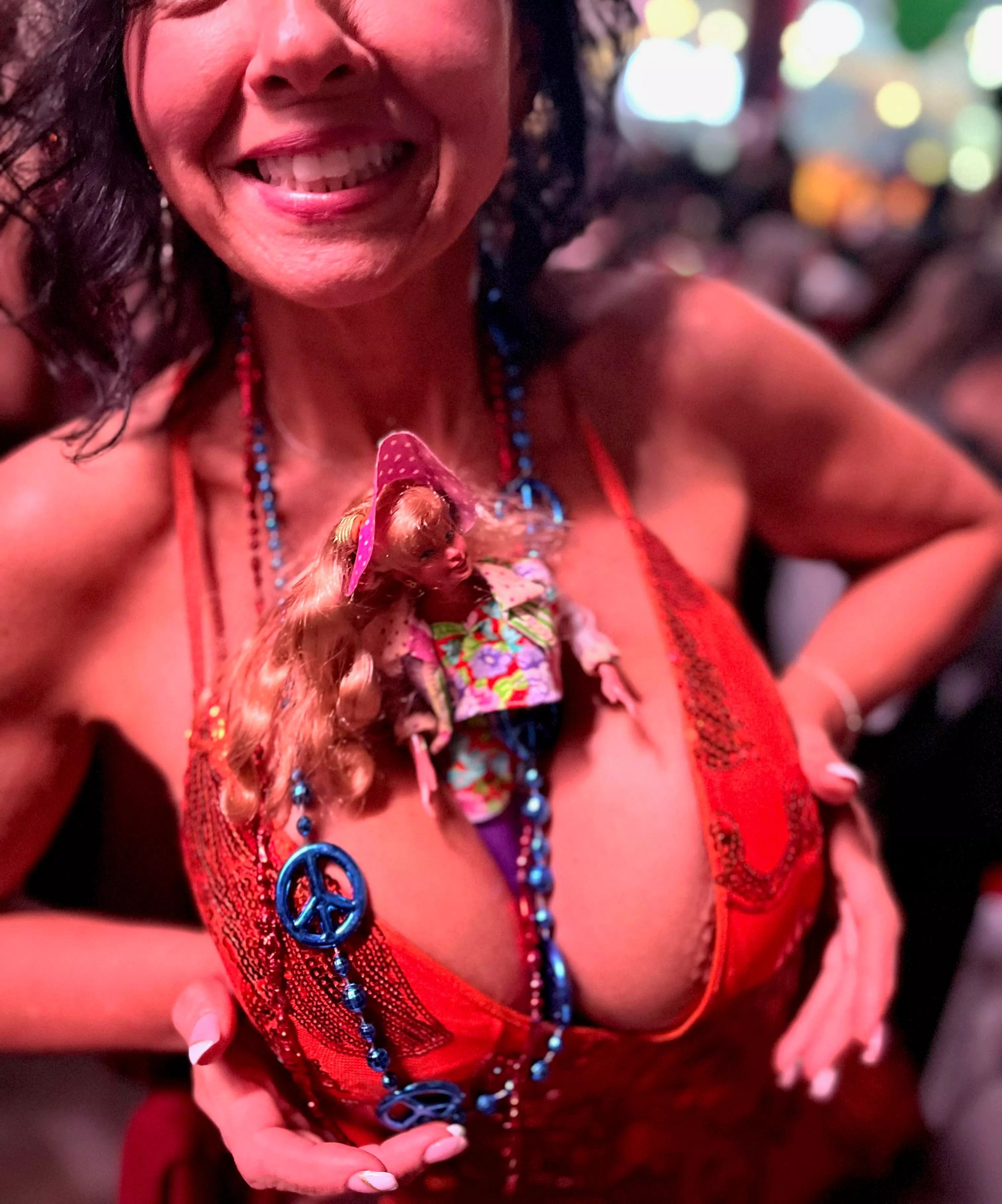 (F54) Barbie had a great time at the party. I wish you could have made it