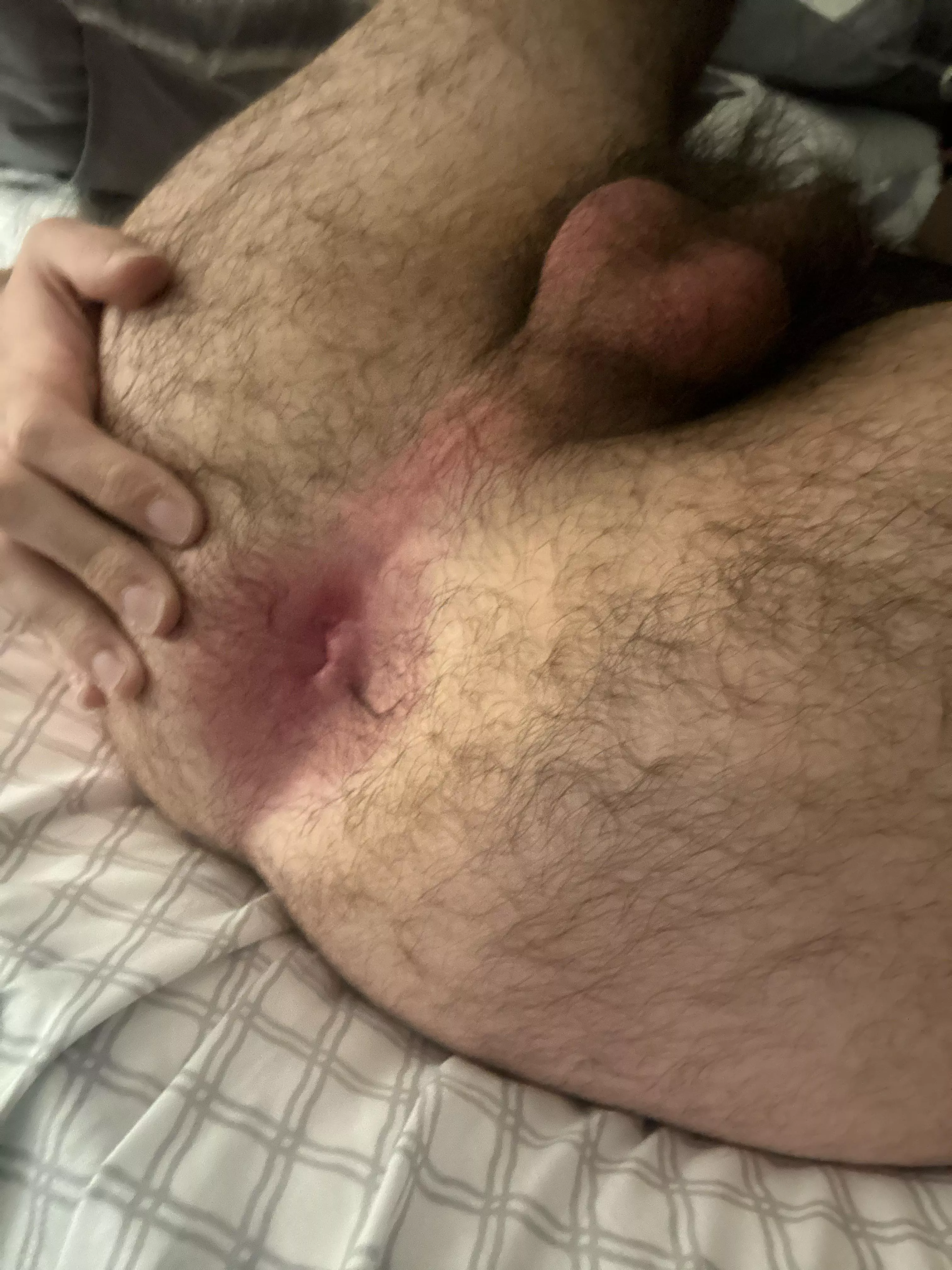 It needs to be spread open 