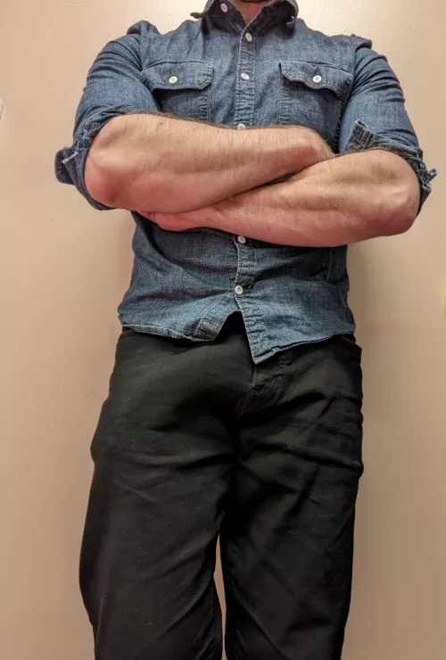 My strong arms aren't the only thing stretching fabric in this picture.