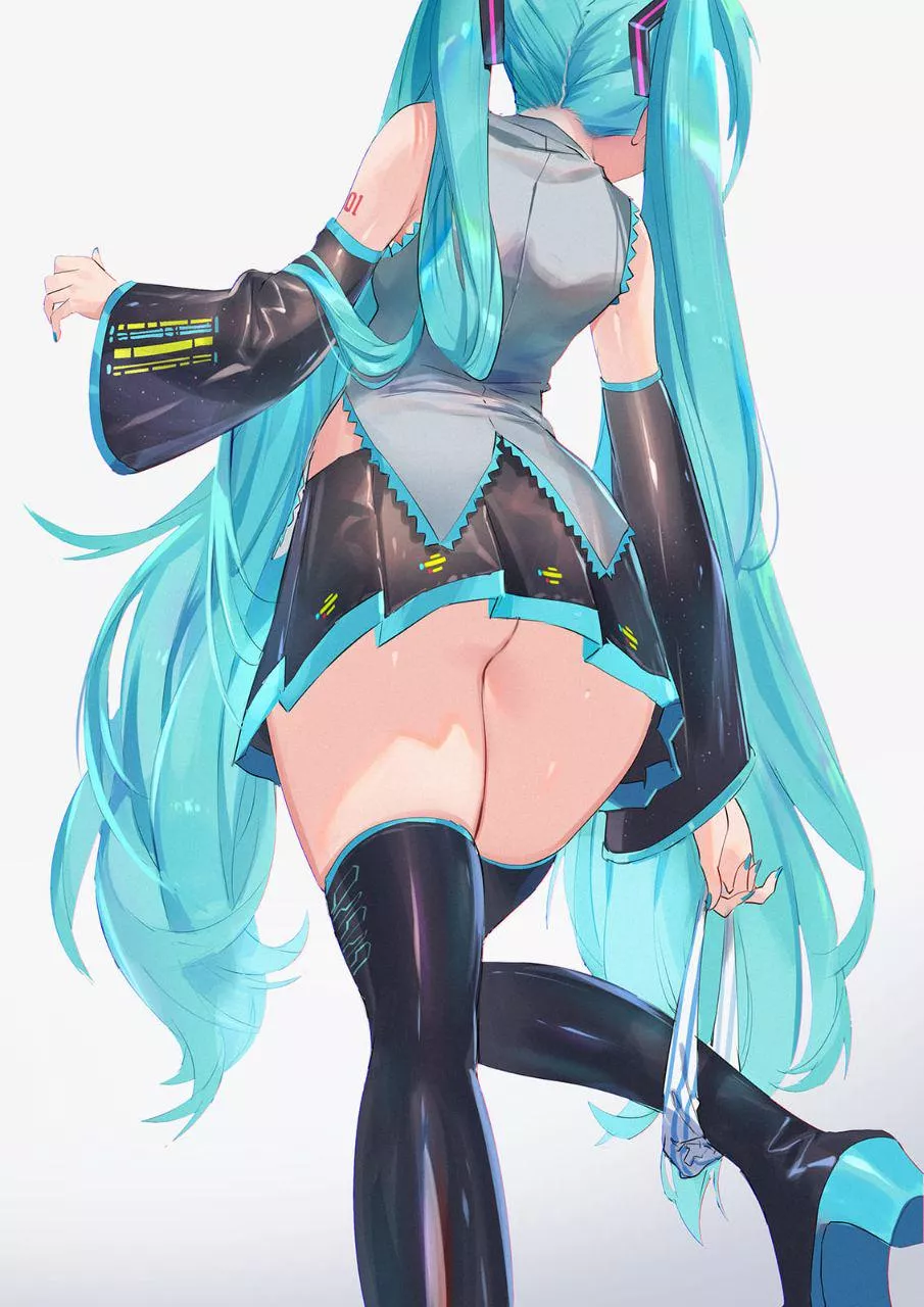 For Miku and ass lovers I bring a treasure..... Or a holy grail link on the comments section 