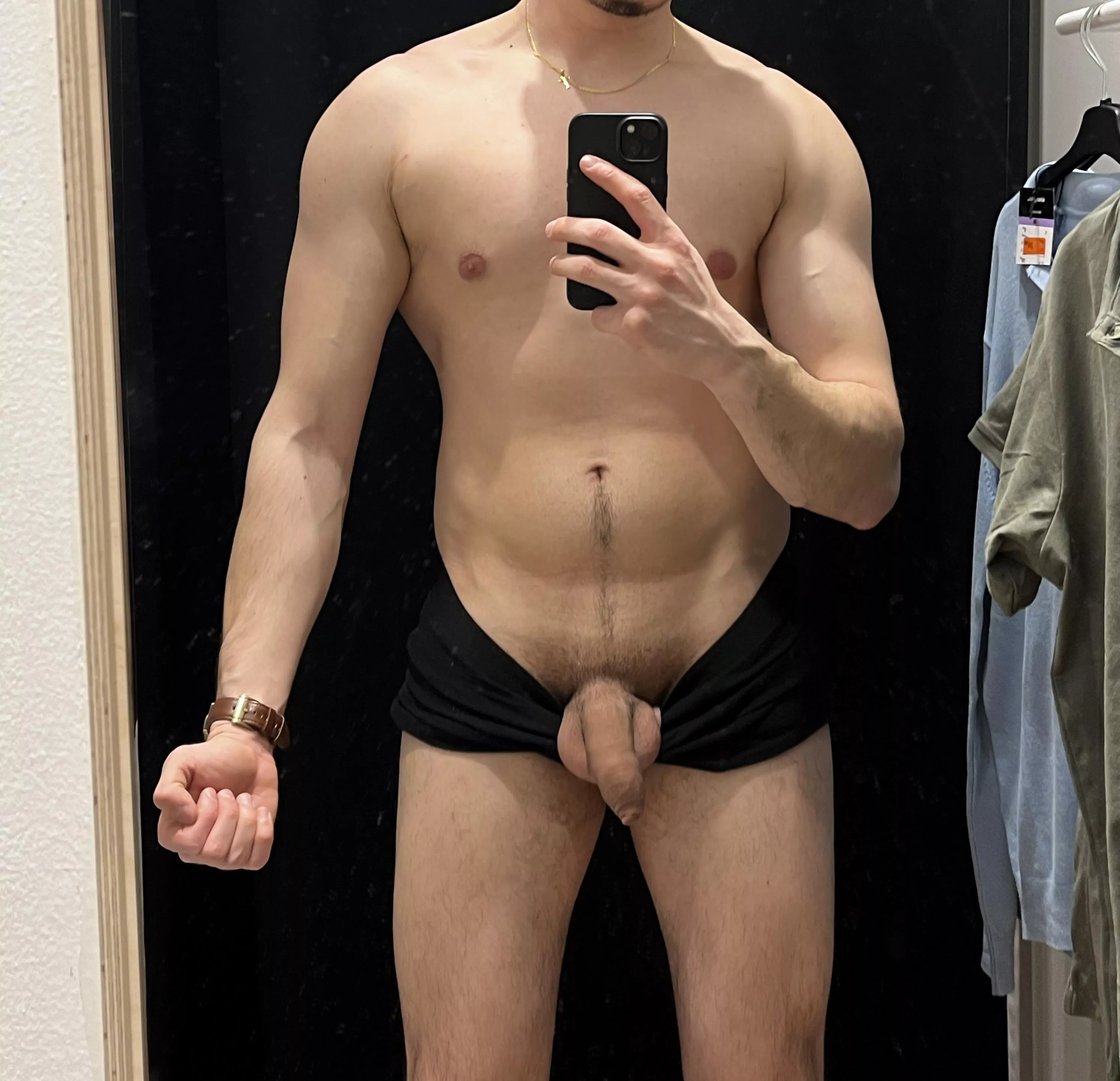 Horny in the changing room, who would join me ? 