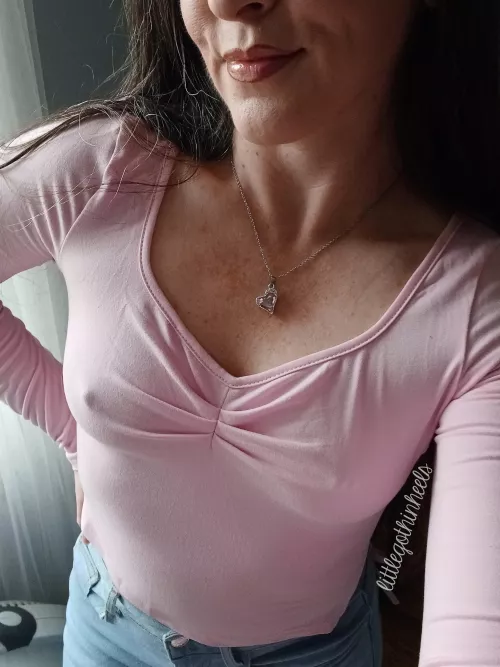 no bra ever for any reason