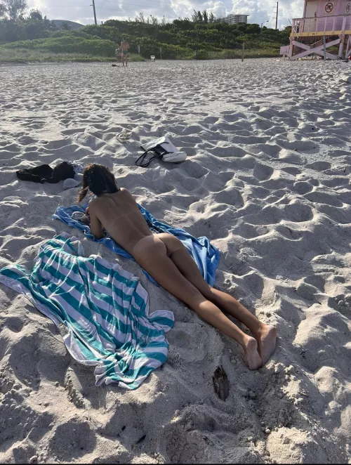 Time to get rid of the Tan lines :)