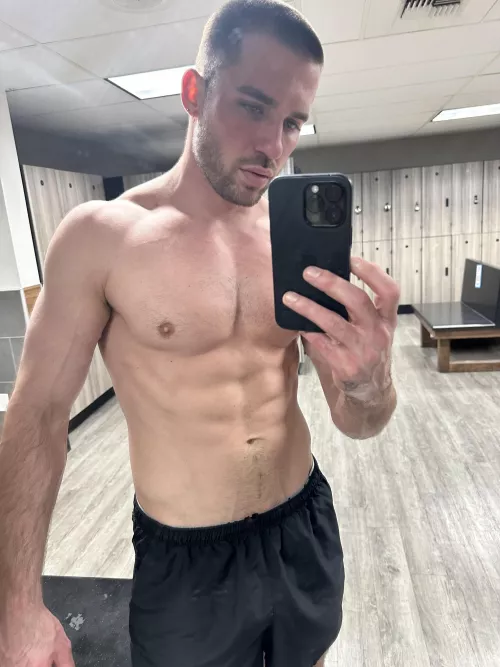 Who’s gymmin with me? 😈