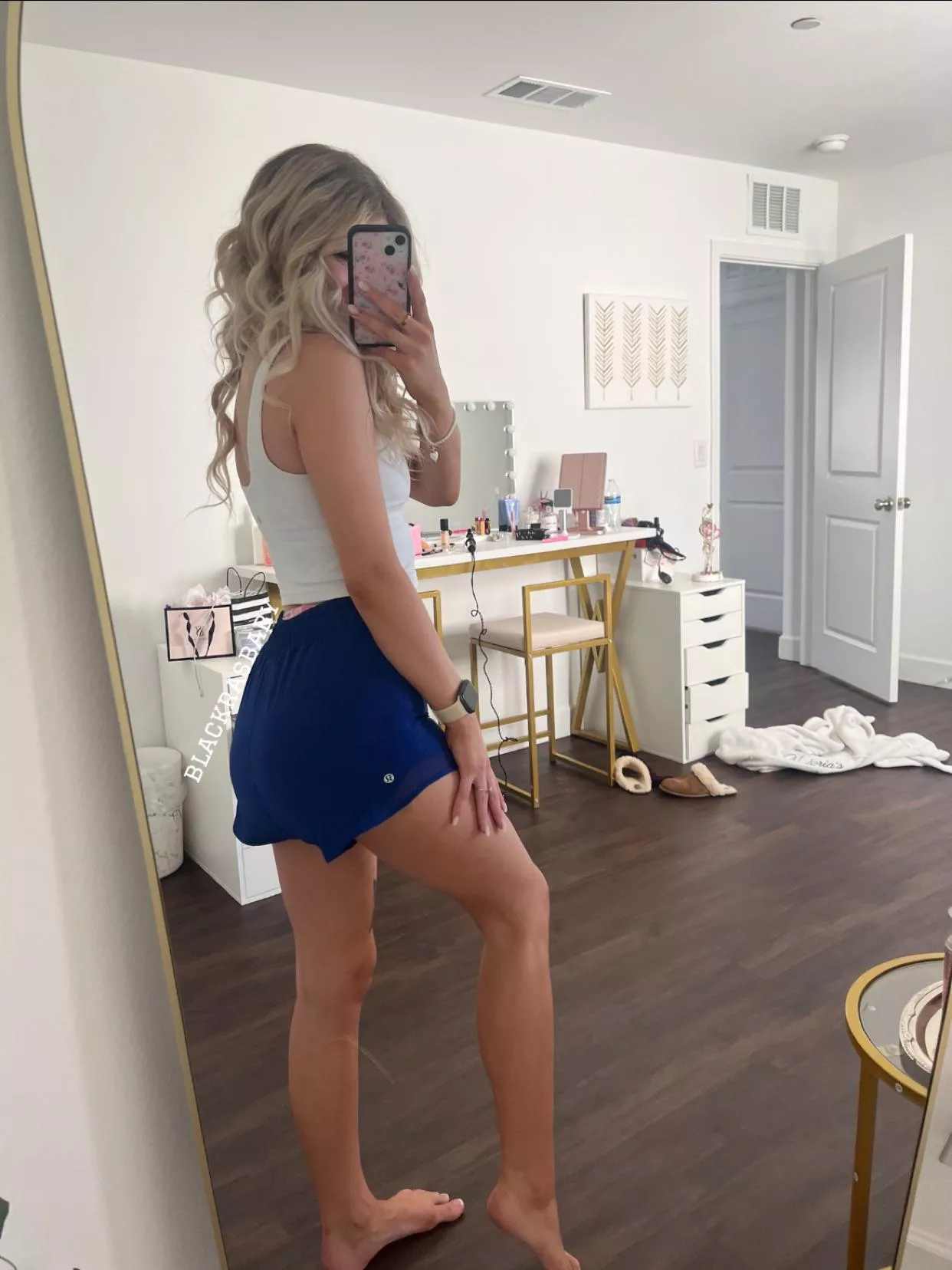 wife by day, diaper girl by night😋